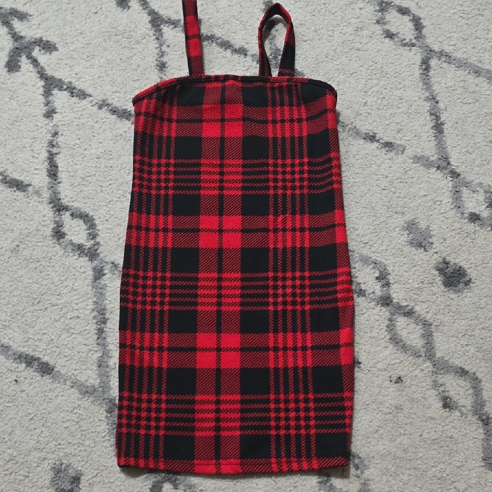 SHEIN Red and Black Plaid Dress